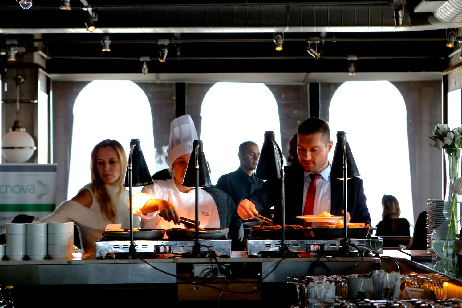 Catering kiszolgálás rendezvényen
